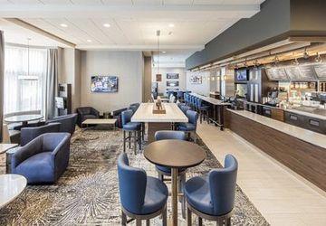 Courtyard By Marriott Boston Brookline