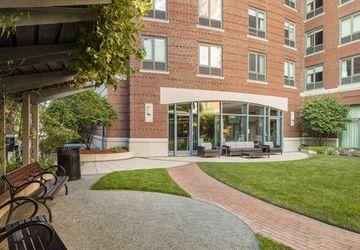 Hotel Courtyard By Marriott Boston