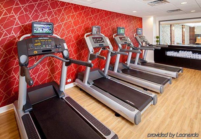 Courtyard By Marriott Boston Hotel Brookline